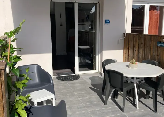 Résid Azur Appartement *